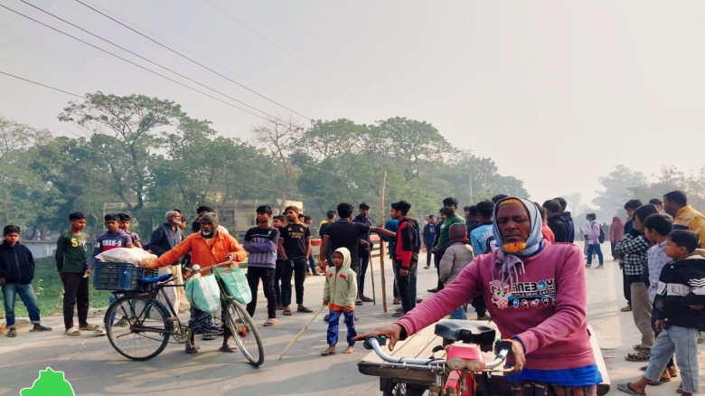 সড়ক দুর্ঘটনায় প্রাণ হারালো চার বছরের শিশু বাধন!